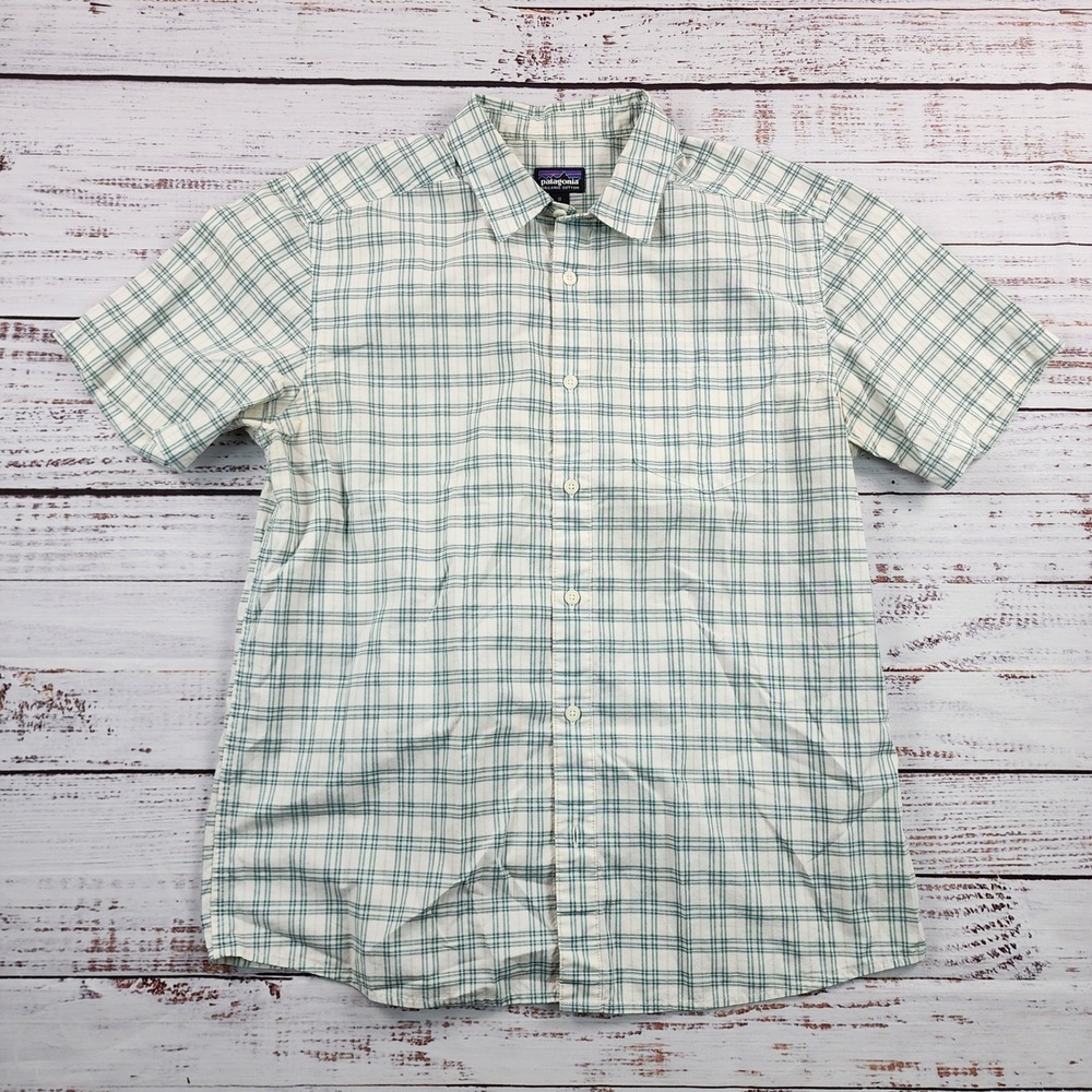 Patagonia Fezzman Shirt Men's M White Teal Plaid Short Sleeve 53964